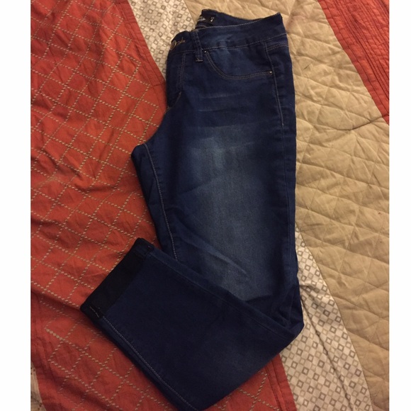 Flash Sale⚡️Royalty jeans