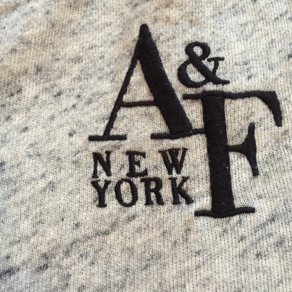 Jog pants - Picture 2 of 2