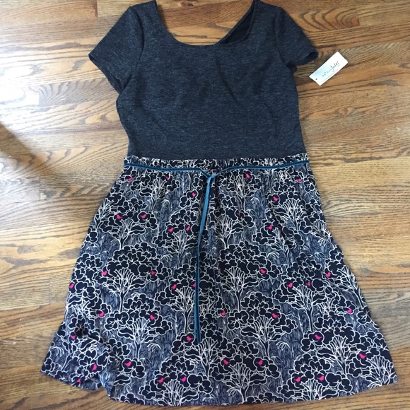 Sweet and sassy Maison Jules dress, NWT size large