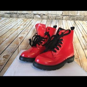 GIRL'S BOOTS DR. MARTIN STYLE, RED, SIZE 2