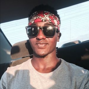 Meet your Posher, Amar