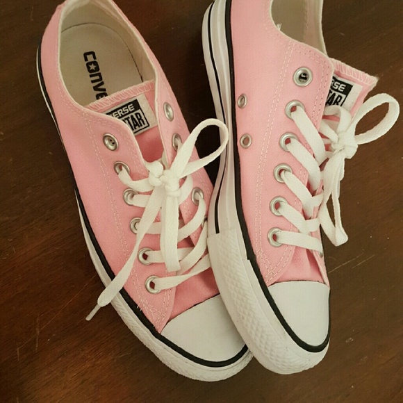 Converse Size 7