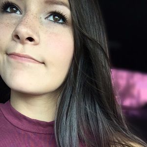 Meet your Posher, Brianna