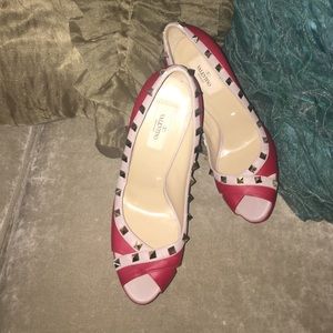 Valentino Rockstud Pumps 👠AUTHENTIC👠