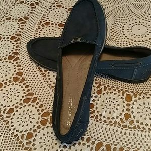 Ladies Navy Suede Shoes