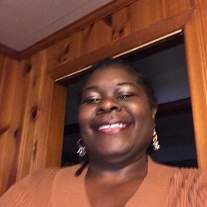 Meet your Posher, Arlene