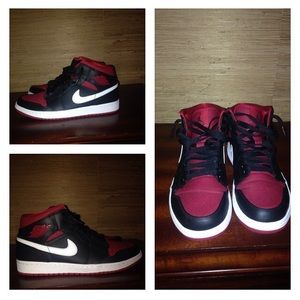 Air Jordan 1's