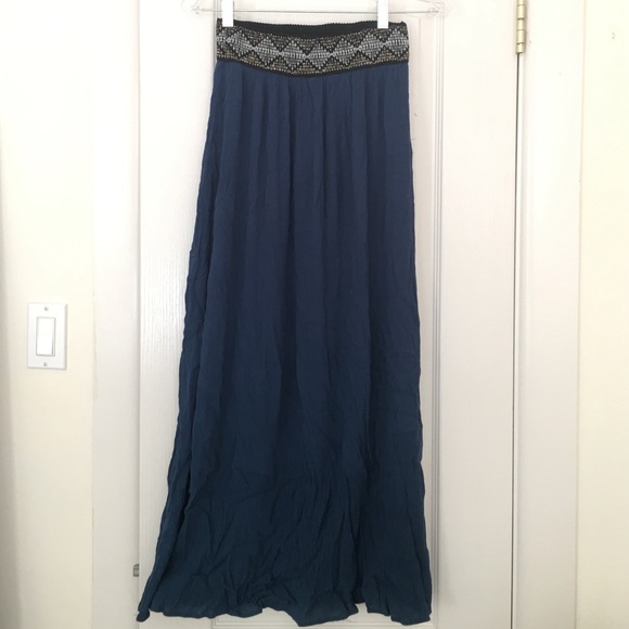 Small Blue Maxi Skirt - Picture 2 of 2