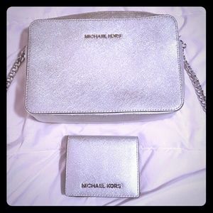 Michael kors matching cross body bag and wallet