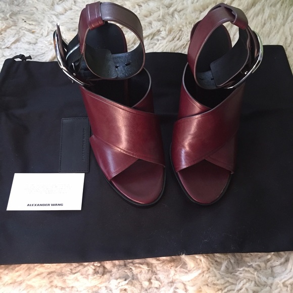 Alexander Wang Evelin Crisscross Sandal - Picture 3 of 4