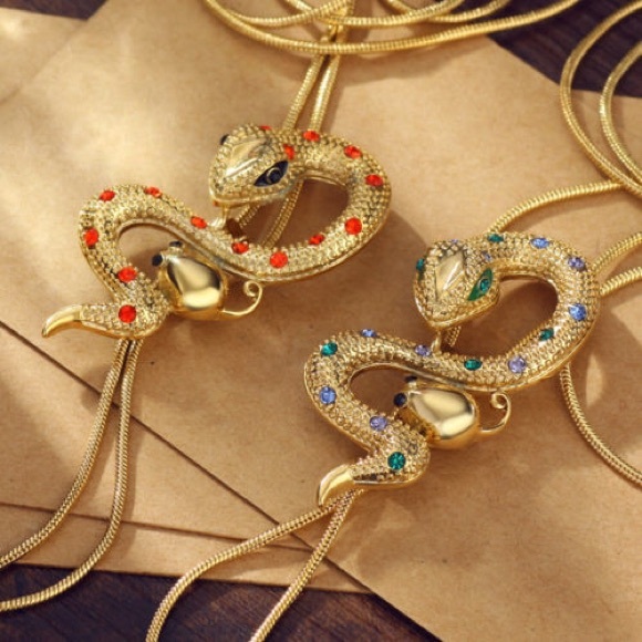 DF100 Swarovski Crystal Gold Red Crystal Necklace - Picture 3 of 3