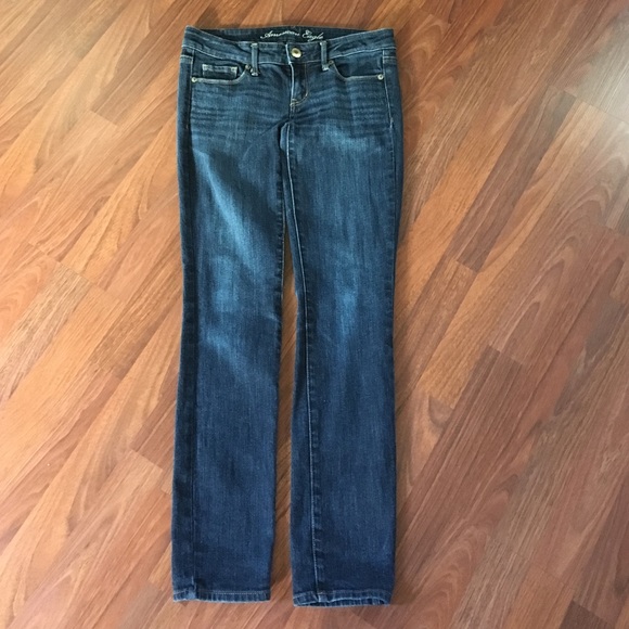 🎉5/$25🎉AE Skinny Blue Jeans