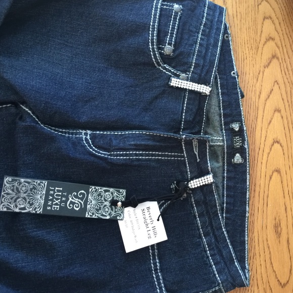 Tru Luxe Jeans with Diamond Design Straight Leg! - Picture 3 of 3