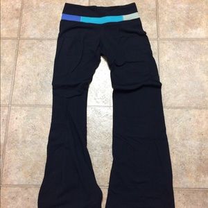 Lululemon size 6 groove pant