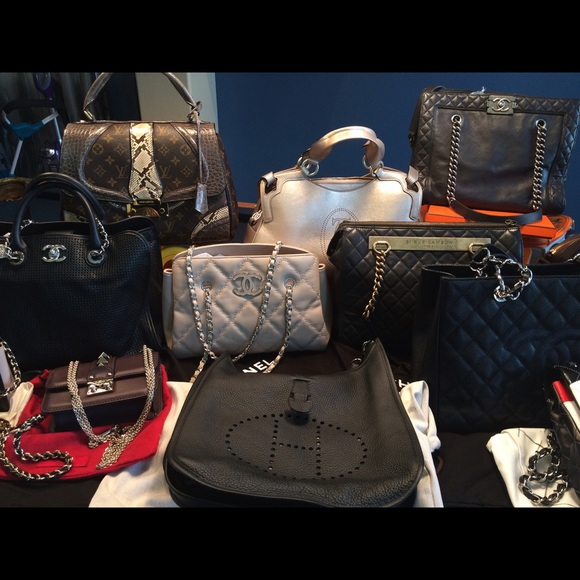 All π― % authentic!!!!! Chanel, Hermes, Louis - Picture 2 of 4