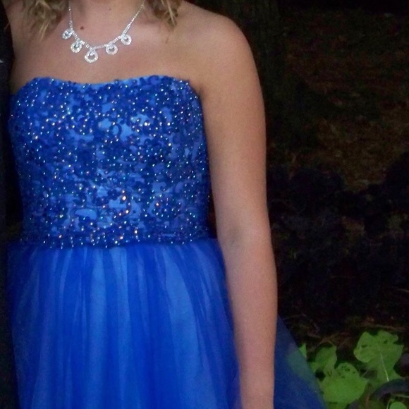 Blue short homecoming dress