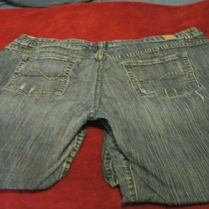 Maurice's brand jeans