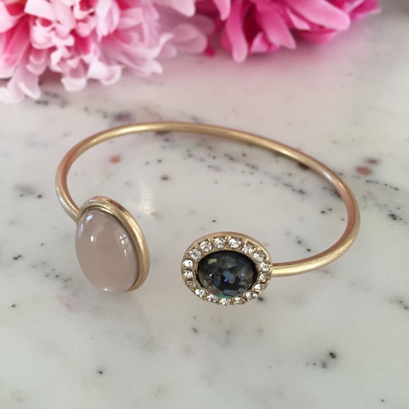 "Caroline" Bracelet || Clear Crystal Halo Cuff - Picture 2 of 6