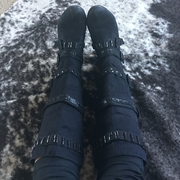 Not Rated Buckle Boots