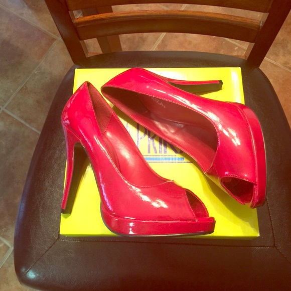 New/ Never worn😍💕