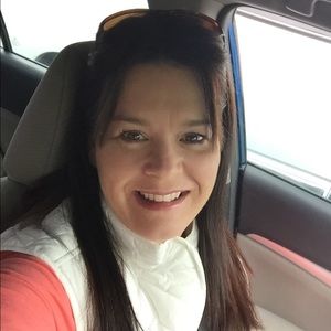 Meet your Posher, Christine