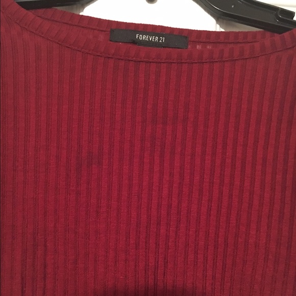 Burgundy Long sleeve ribbed crop top - Picture 2 of 3