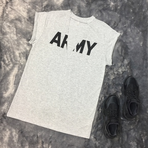 🐃Army V Cut Tee - Picture 4 of 4