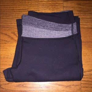 Lululemon yoga pants