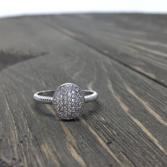 Sterling Silver Cubic Zirconia Ring - Picture 3 of 5