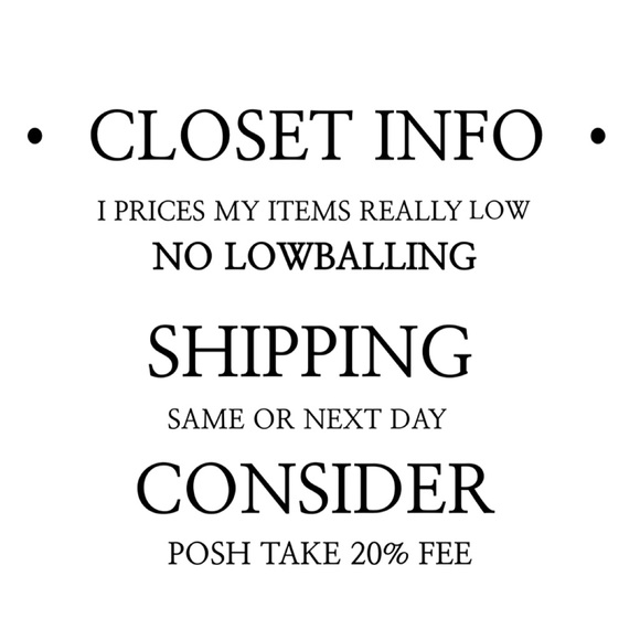 Sterling Silver Cubic Zirconia Ring - Picture 5 of 5