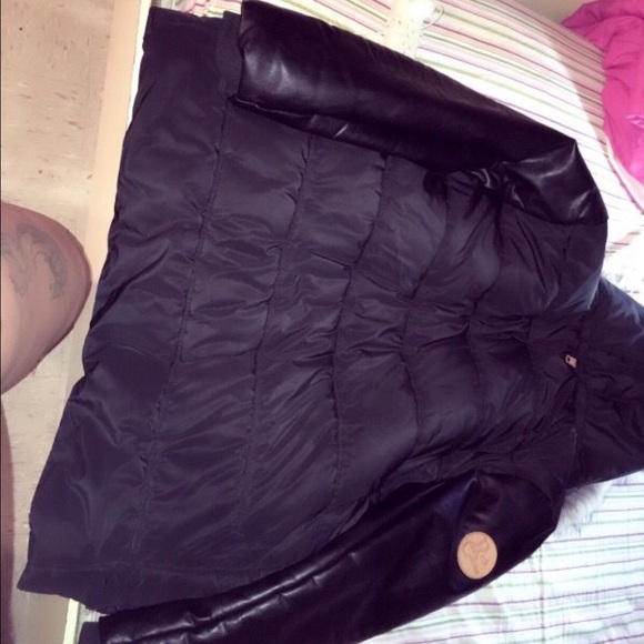 Winter Coat - Picture 2 of 3