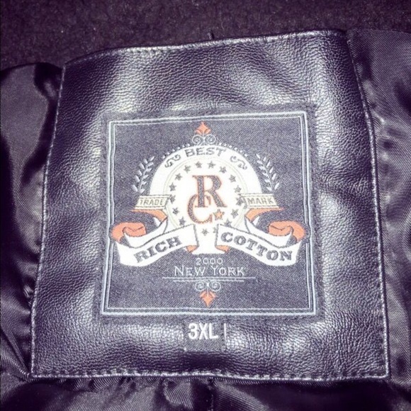 Winter Coat - Picture 3 of 3