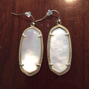 Kendra Scott ivory mother of pearl Elle earrings