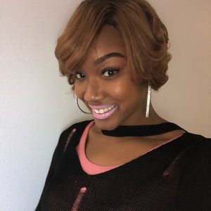 Meet your Posher, Taryn