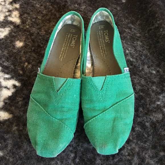 Green Toms