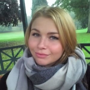 Meet your Posher, Michaela