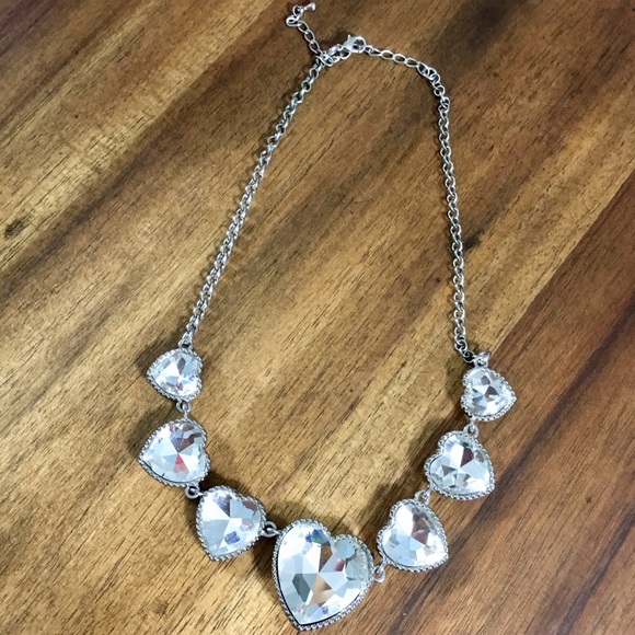 beautiful hearts necklace