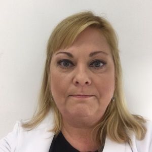 Meet your Posher, Deborah