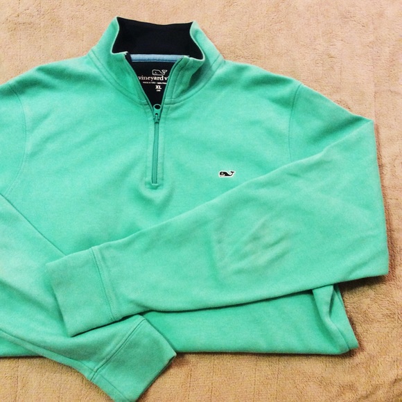 🎉 Vineyard Vines Mint Pullover