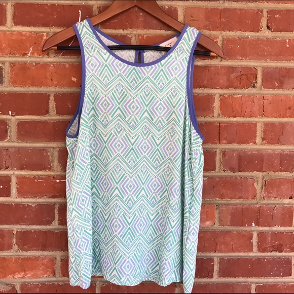 NWOT Everly tank top. Size M.