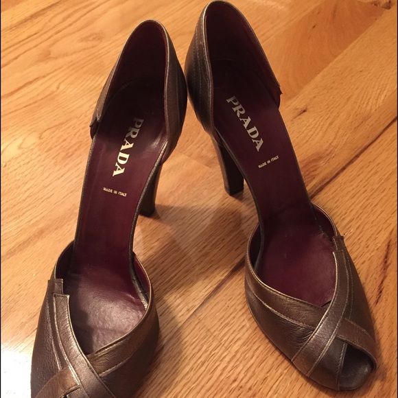 Prada pumps