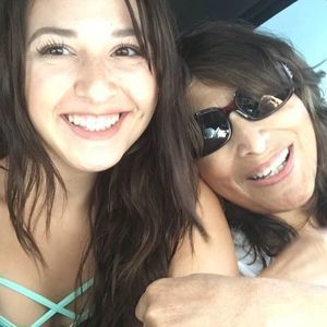 Meet your Posher, Esmeralda