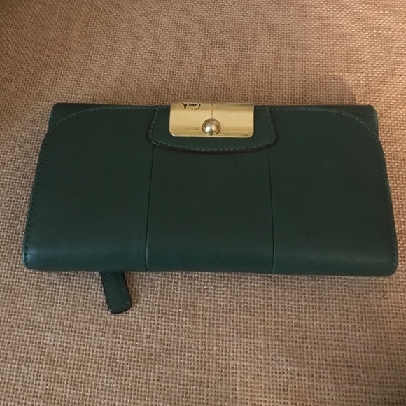 Ladies Shoulder bag by COACH - Picture 3 of 4
