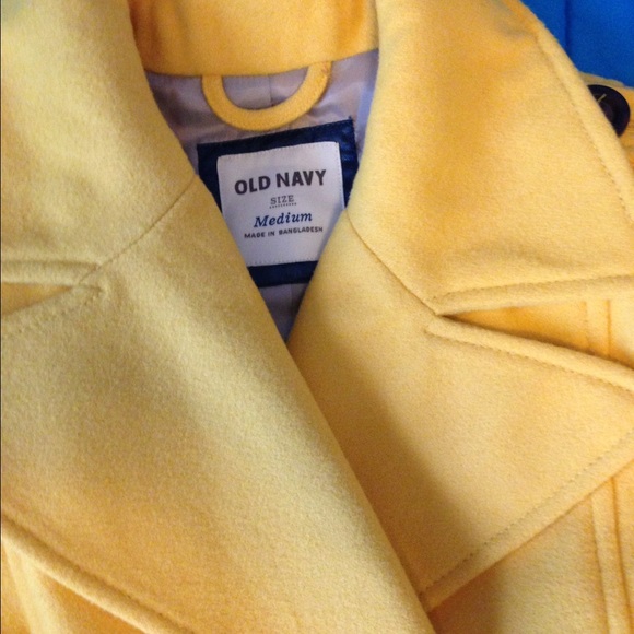 Coat - Picture 3 of 4