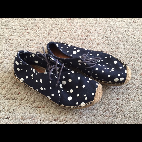 Navy and white polka dot shoes