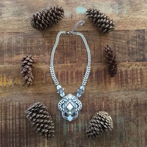 Stella & Dot • Necklace