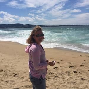 Meet your Posher, Kelly