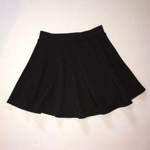Black skater skirt