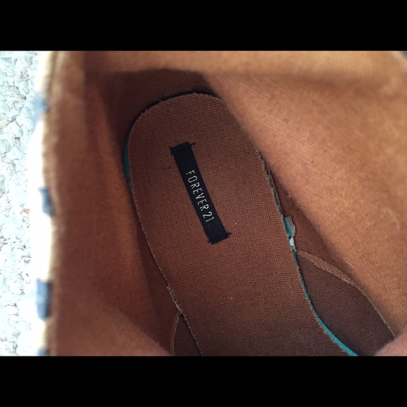 Leopard Print Booties - Picture 2 of 3