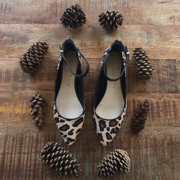 Sole Society 7.5 Leopard Ankle Strap Flat